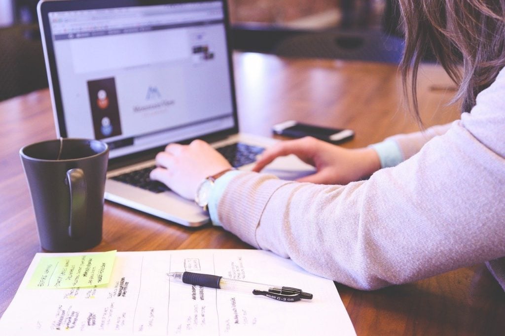 Como aprender marketing digital da forma correta?