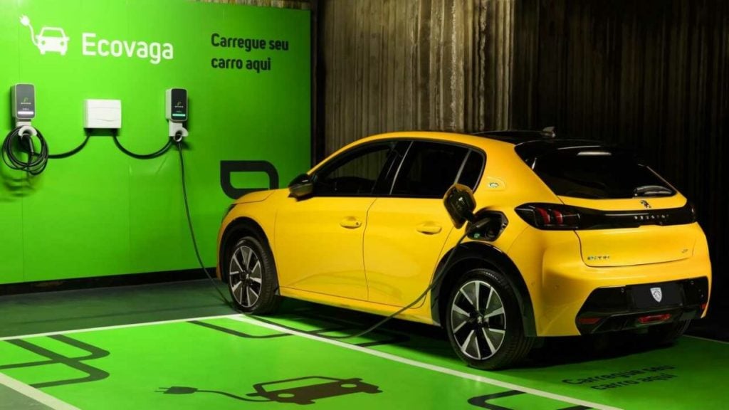 O papel do governo brasileiro na promoção da adoção dos veículos elétricos