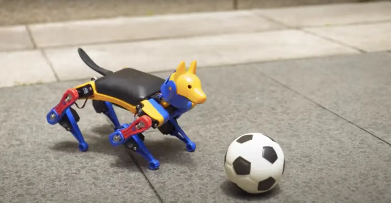 Novo Robô Cão Bittle X Revoluciona o Ensino de Engenharia