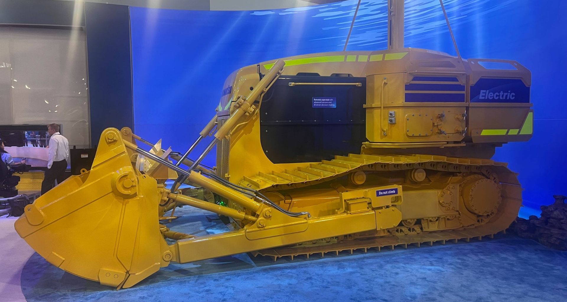 Novo Bulldozer Elétrico Revoluciona Engenharia Subaquática