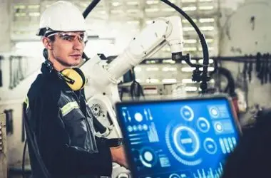 Engenharia de Controle e Automação: carreira em alta no Brasil com avanço da tecnologia