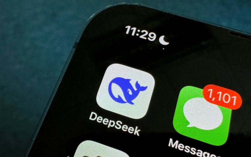 DeepSeek se destaca no mercado de IA com chatbot que redefine eficiência e acessibilidade em soluções inteligentes.