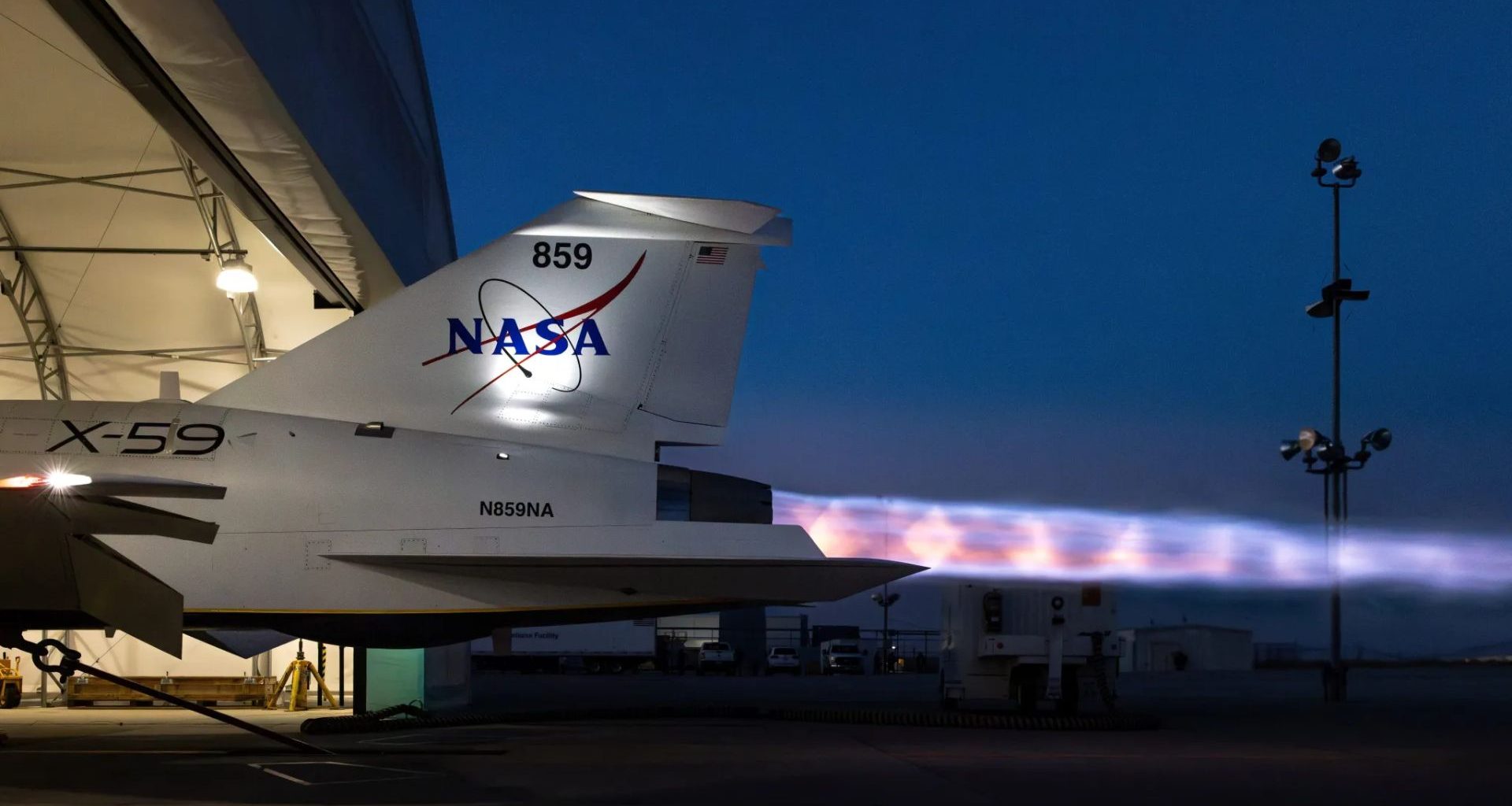 Avião da NASA passa em testes de motor e se prepara para voo mais rápido que o som