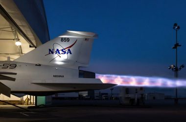 Avião da NASA passa em testes de motor e se prepara para voo mais rápido que o som