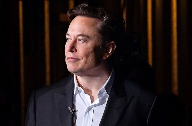 Assessor de Elon Musk cria IA com Dogecoin para tornar governo mais inteligente