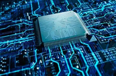 Disputa por tecnologia: China e EUA anunciam avanços revolucionários em chips no mesmo dia