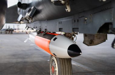 EUA alcança grande avanço na modernização das bombas nucleares B61-12 de queda livre