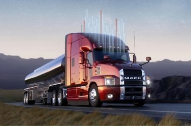 Mack Trucks apresenta AutoSend: nova função de atualização automática para caminhões