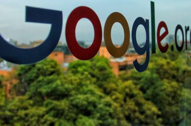 Google mantém investimento bilionário em IA após acordo com órgão antitruste dos EUA