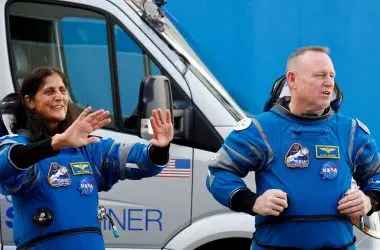 NASA e SpaceX tentam novo lançamento de foguete para resgatar astronautas presos no espaço