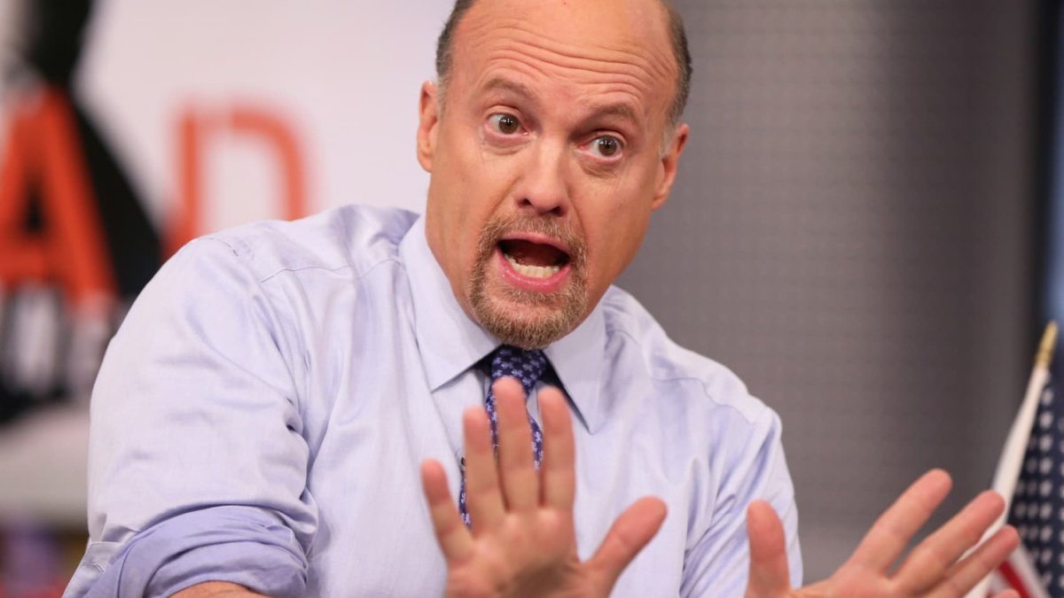 Jim Cramer: Fique de olho em tendências como a Inteligência Artificial para investir no longo prazo