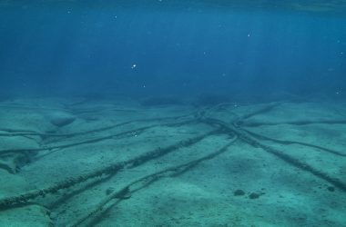 China tem equipamento submarino capaz de cortar 95% das comunicações mundiais