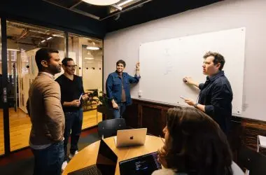 Startup capta R$ 54 milhões para expandir infraestrutura financeira de agentes de inteligência artificial