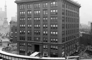 Incrível: Em 1930, prédio foi girado 90° sem parar de funcionar, façanha que revolucionou a engenharia mundial