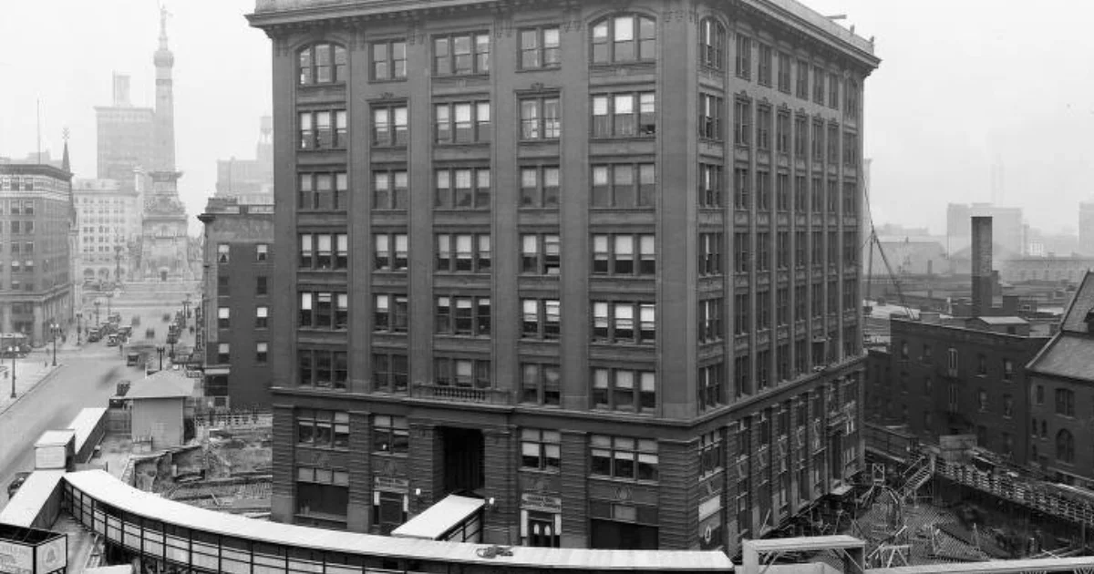 Incrível: Em 1930, prédio foi girado 90° sem parar de funcionar, façanha que revolucionou a engenharia mundial