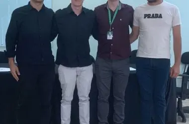 Formandos de Engenharia Mecânica e Marketing recebem diploma em cerimônia reservada no Campus.