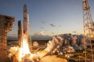 Foguete Vulcan da ULA recebe aval militar e desafia domínio da SpaceX no setor espacial