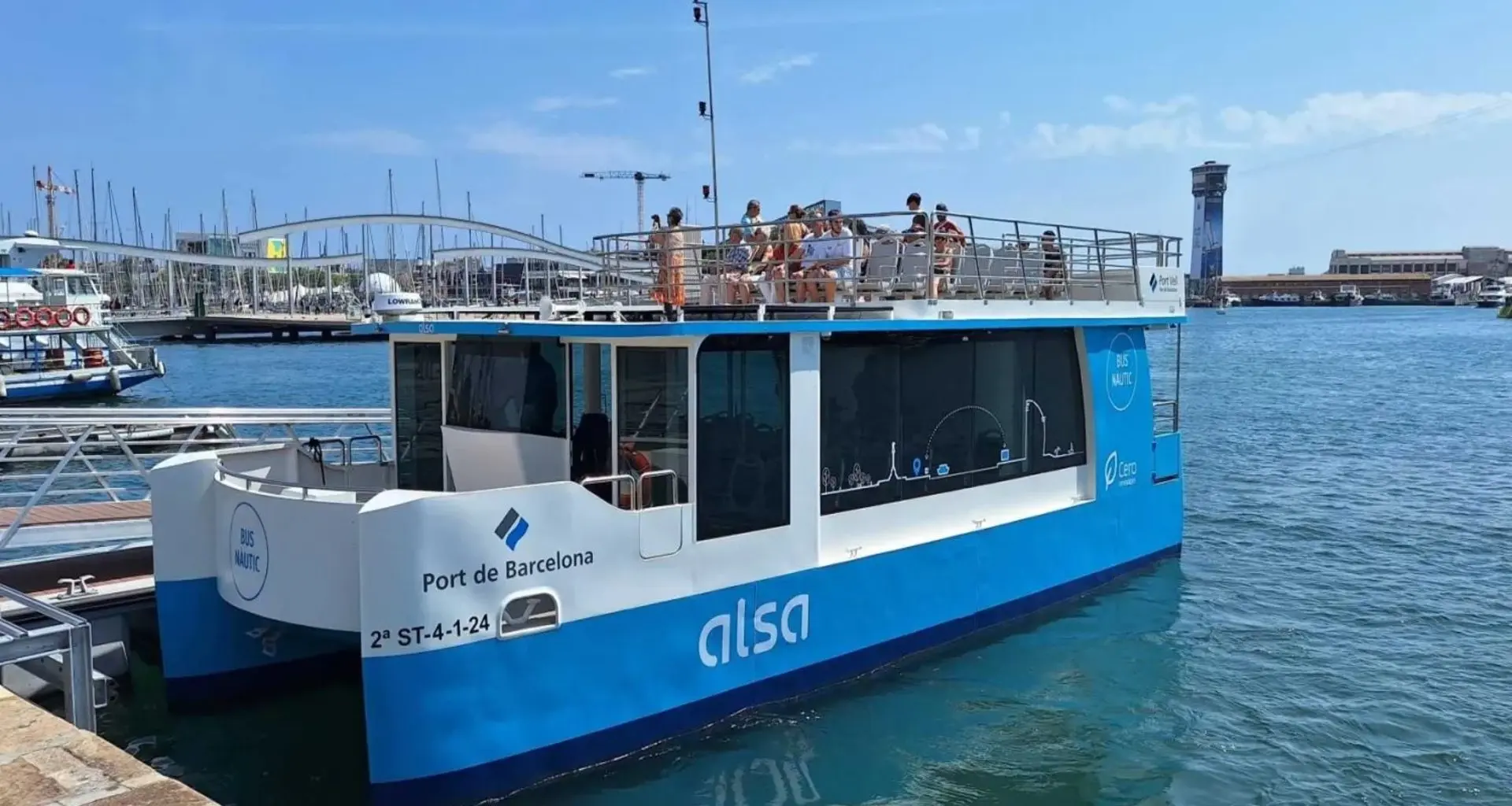 Táxi aquático elétrico de Barcelona surpreende: roda 21 horas com uma única carga da bateria