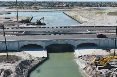 Departamento de Engenharia de Corpus Christi busca autorização para restaurar portão marítimo