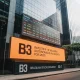 ## B3 investe R$ 10 milhões em agentes de IA autônomos para 2025 A Bolsa de Valores brasileira expande uso de inteligência artificial para otimizar processos.