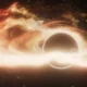 "Tubarão Espacial": NASA encontra buraco negro monstruoso que devora estrelas pelo universo