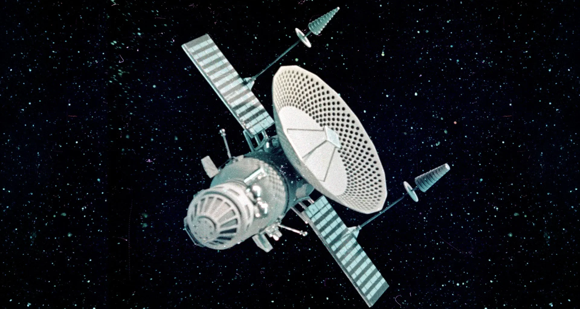 Nave soviética Kosmos 482 vai cair na Terra em breve: rastreadores online acompanham retorno