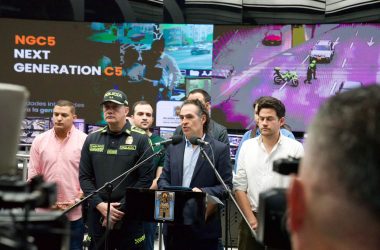 Prefeito apresenta projeto do centro mais moderno de segurança e controle urbano da Colômbia