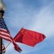 China aumenta em 75% taxa sobre plástico dos EUA, acirra tensão no comércio mundial