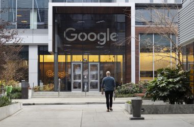Busca fica mais inteligente: Google libera modo com IA para todos os usuários dos EUA
