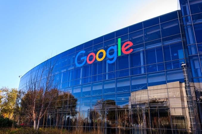 Google oferece plano Pro gratuito de IA a estudantes brasileiros por 15 meses