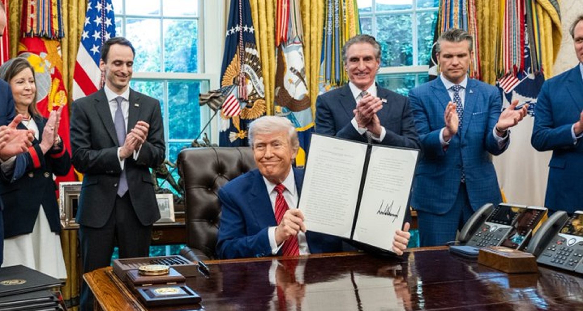 Trump assina decreto para reerguer liderança dos EUA em energia nuclear