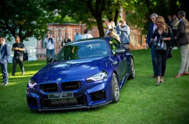 BMW M2 CS: Novo esportivo de 535 cavalos acelera de 0 a 100 km/h em apenas 4 segundos