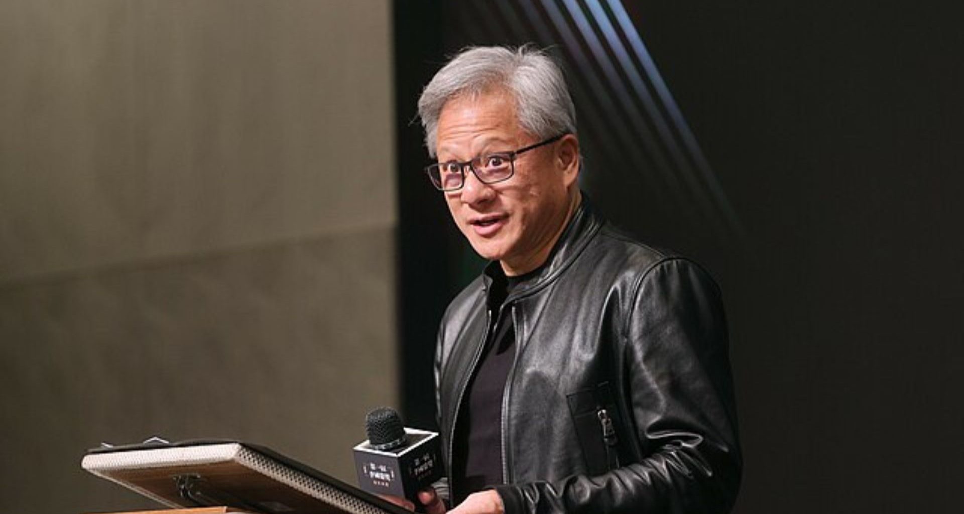 Nvidia prepara GPUs mais baratas da linha Blackwell para mercado chinês, diz relatório