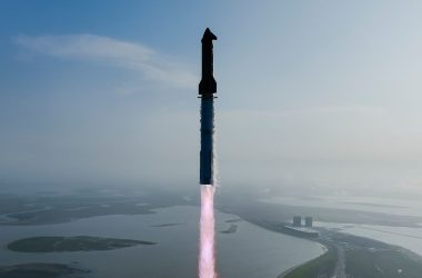 Nave Starship da SpaceX cai após perder controle durante nono teste de voo