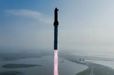 Nave Starship da SpaceX cai após perder controle durante nono teste de voo