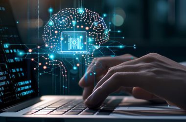 77% dos gestores de tecnologia enfrentam desafios para incluir inteligência artificial em seus programas
