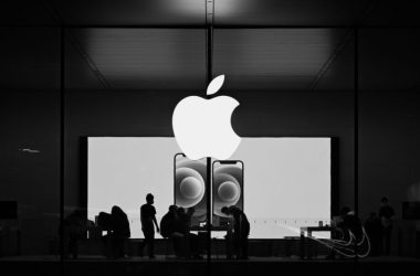 Nova era para engenheiros de software: Apple quer chocar o mercado com iOS 26 direto!