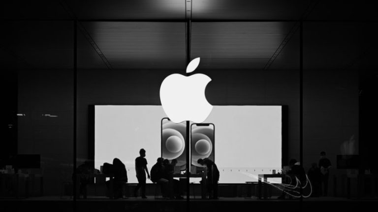 Nova era para engenheiros de software: Apple quer chocar o mercado com iOS 26 direto!