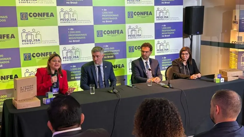 Engenharia alcança 92% de empregabilidade no Brasil; Santa Catarina lidera índice de satisfação profissional
