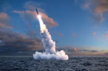 EUA reforça poder nuclear: mísseis lançados do mar serão modernizados