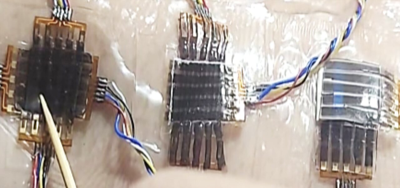 Novo método revolucionário cria circuitos e transistores elásticos que se autorreparam