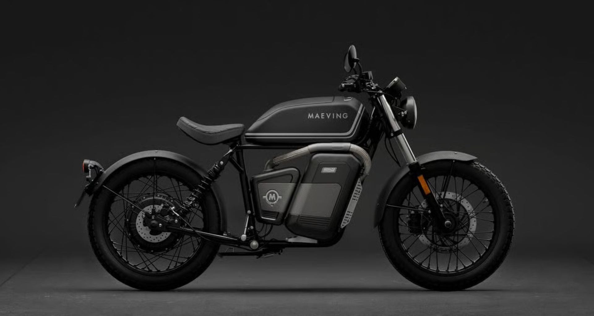 Fotos: Maeving lança moto elétrica estilo café racer toda preta com autonomia de 145 quilômetros