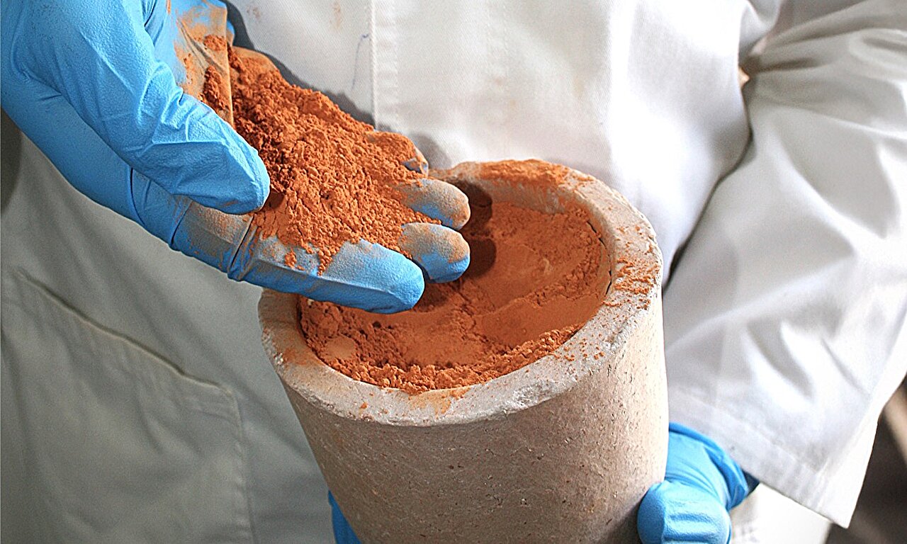 Argila barata produz concreto ecológico com resistência 15% maior e 41% menos poros