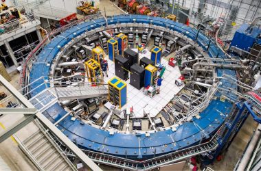 Cientistas nos EUA fazem medição mais precisa do magnetismo do múon, partícula rara que intriga a física