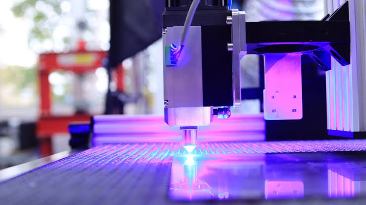 Inteligência Artificial e impressão 3D revolucionam setor de pré-fabricados, reduzindo custos e otimizando obras