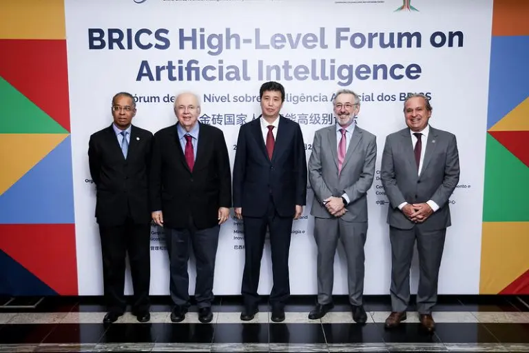 Brasil assume protagonismo e BRICS avançam rumo à governança global da IA