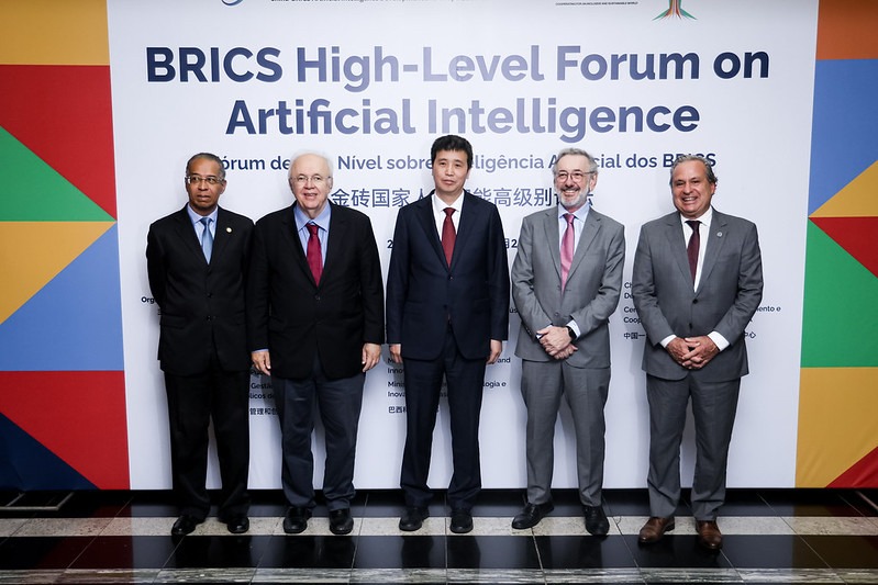 Brasil assume protagonismo e BRICS avançam rumo à governança global da IA