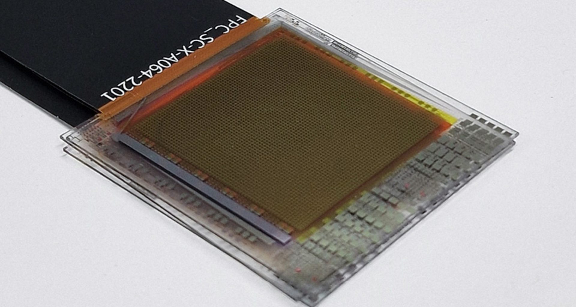 Novo sensor com perovskita triplica captação de luz e melhora nitidez das imagens
