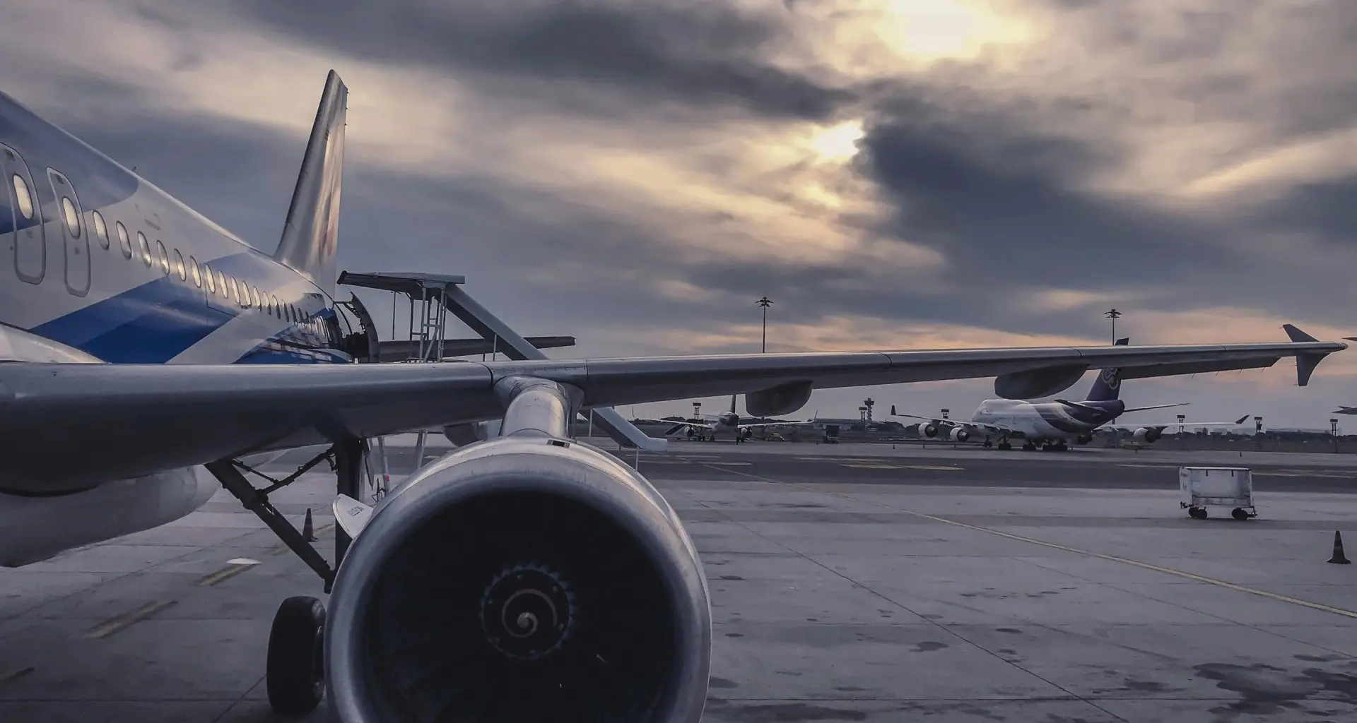 Quais fatores causaram o acidente da Air India? Especialista analisa possíveis causas do desastre aéreo