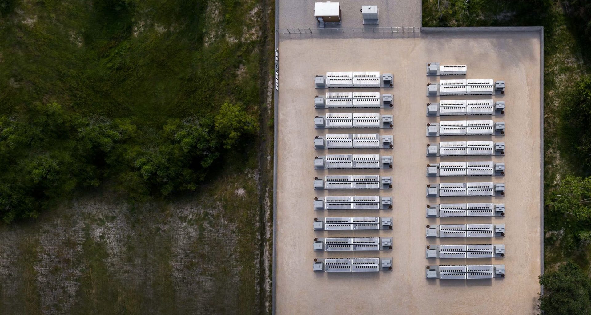 Tesla fecha mega acordo de R$ 2,7 bilhões para construir maior fábrica de baterias da China